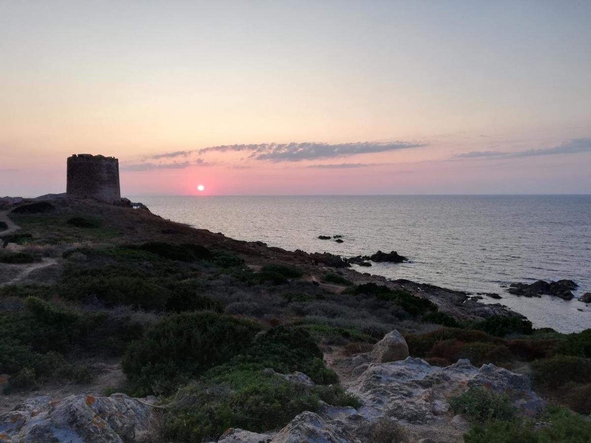 Ferienwohnung Tanca Della Torre Trilocale Vista Mare Isola Rossa Exterior foto